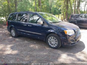  Salvage Chrysler Town & Country