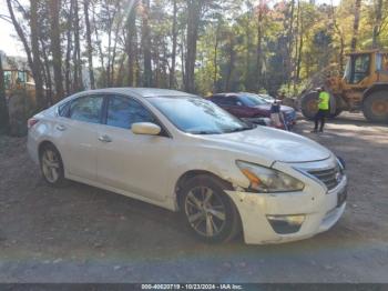  Salvage Nissan Altima