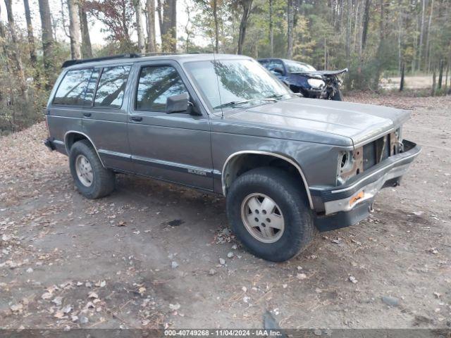  Salvage Chevrolet Blazer