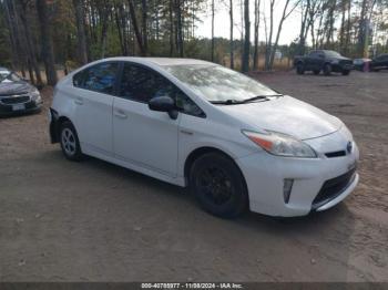  Salvage Toyota Prius