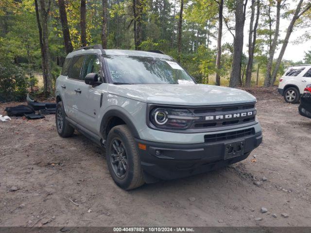  Salvage Ford Bronco