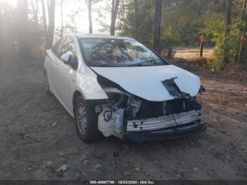  Salvage Toyota Prius