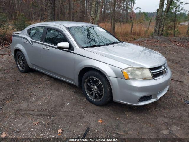  Salvage Dodge Avenger