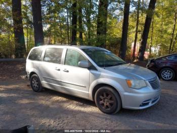  Salvage Chrysler Town & Country