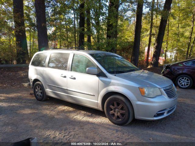  Salvage Chrysler Town & Country