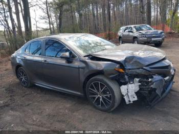  Salvage Toyota Camry