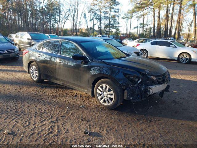  Salvage Nissan Altima