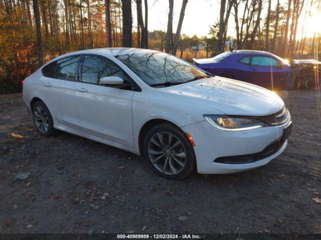  Salvage Chrysler 200