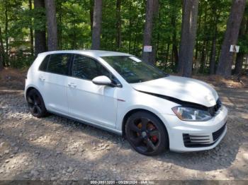  Salvage Volkswagen Golf