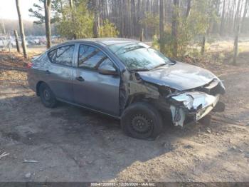  Salvage Nissan Versa