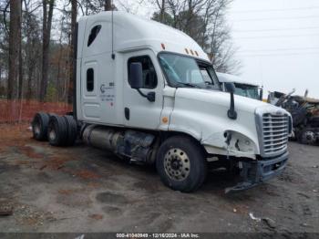  Salvage Freightliner Cascadia 125