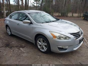  Salvage Nissan Altima