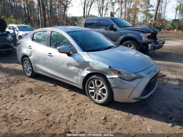  Salvage Toyota Yaris