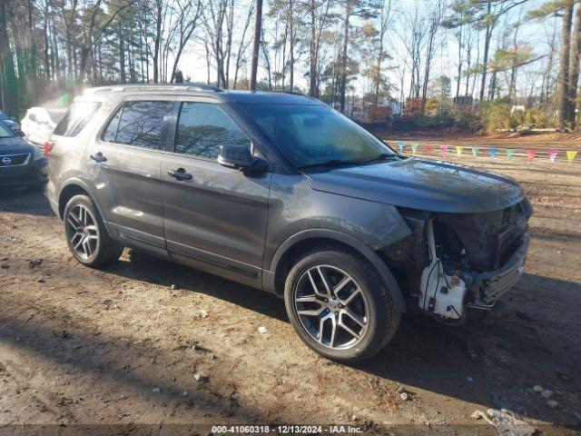  Salvage Ford Explorer