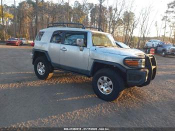  Salvage Toyota FJ Cruiser