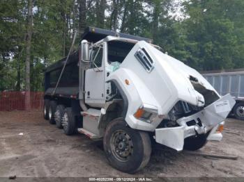  Salvage Western Star Dump Truck