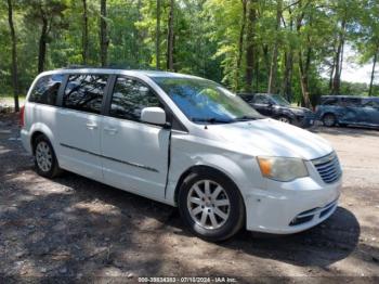  Salvage Chrysler Town & Country