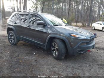  Salvage Jeep Cherokee