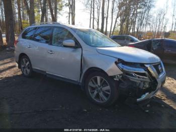  Salvage Nissan Pathfinder