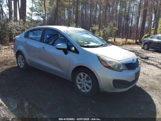  Salvage Kia Rio