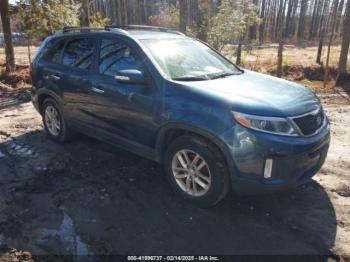  Salvage Kia Sorento