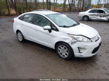  Salvage Ford Fiesta