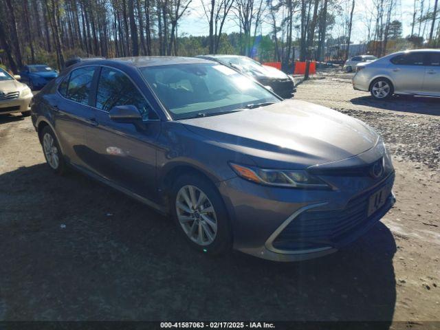  Salvage Toyota Camry