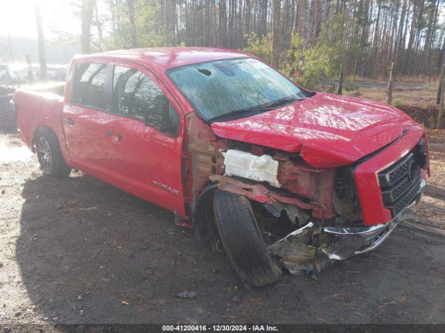  Salvage Nissan Titan