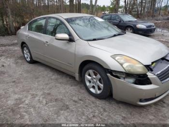  Salvage Nissan Altima