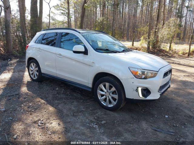  Salvage Mitsubishi Outlander