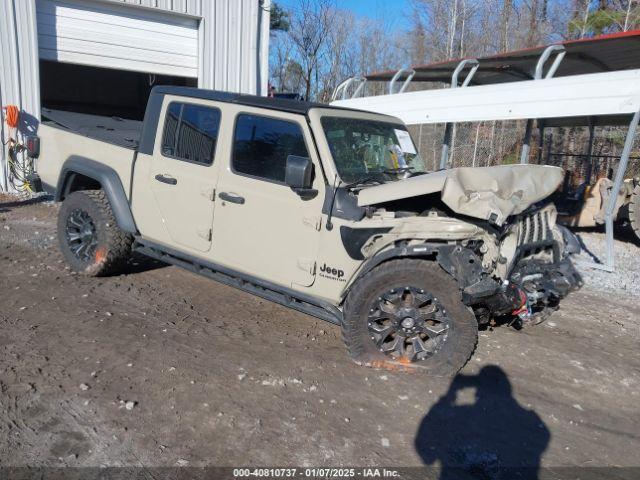  Salvage Jeep Gladiator