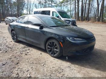  Salvage Chrysler 200