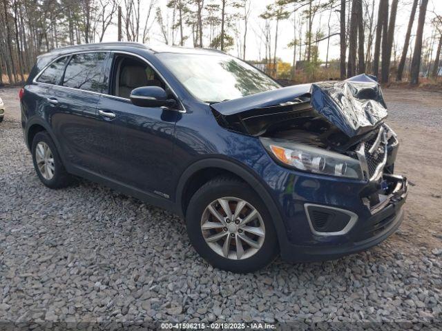  Salvage Kia Sorento