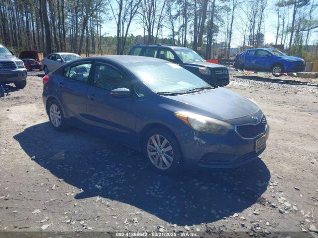  Salvage Kia Forte