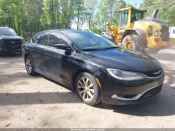  Salvage Chrysler 200