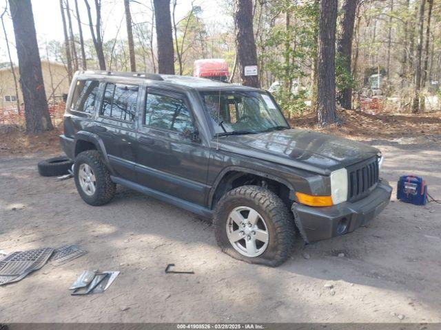  Salvage Jeep Commander