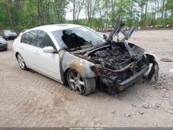  Salvage Nissan Maxima
