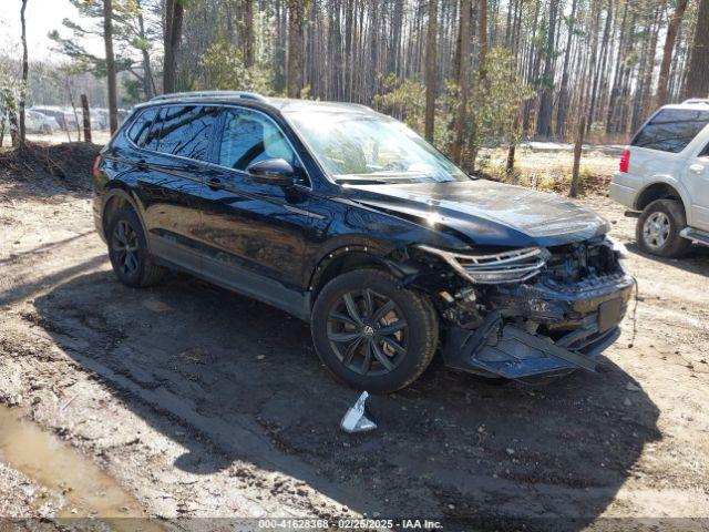  Salvage Volkswagen Tiguan