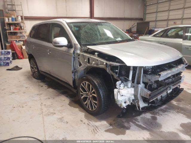  Salvage Mitsubishi Outlander