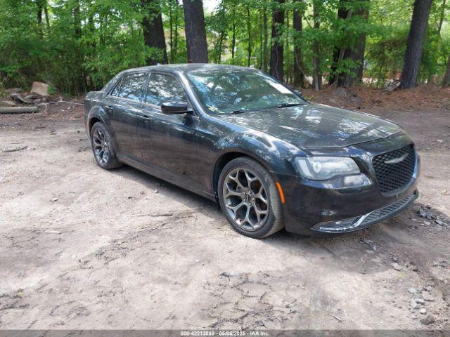  Salvage Chrysler 300