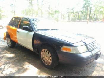  Salvage Ford Crown Victoria