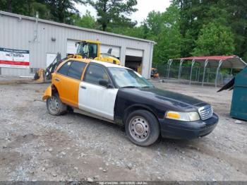  Salvage Ford Crown Victoria
