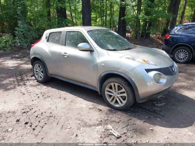  Salvage Nissan JUKE