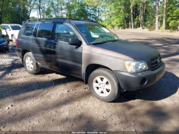 Salvage Toyota Highlander