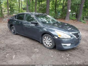  Salvage Nissan Altima
