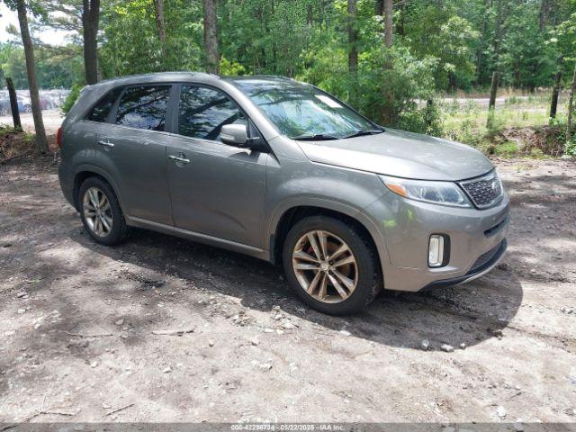  Salvage Kia Sorento