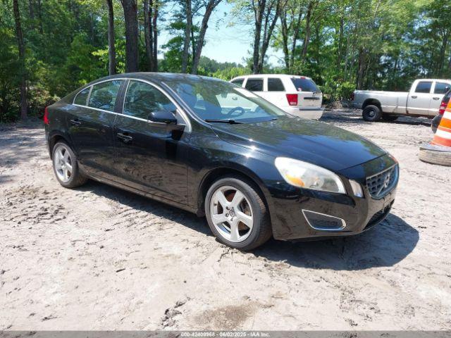  Salvage Volvo S60