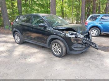 Salvage Hyundai TUCSON