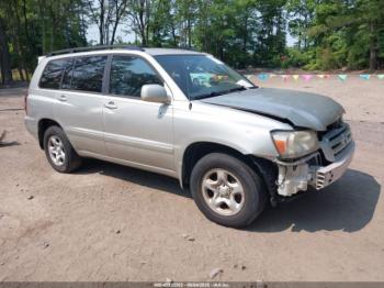  Salvage Toyota Highlander