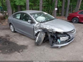  Salvage Chrysler 200